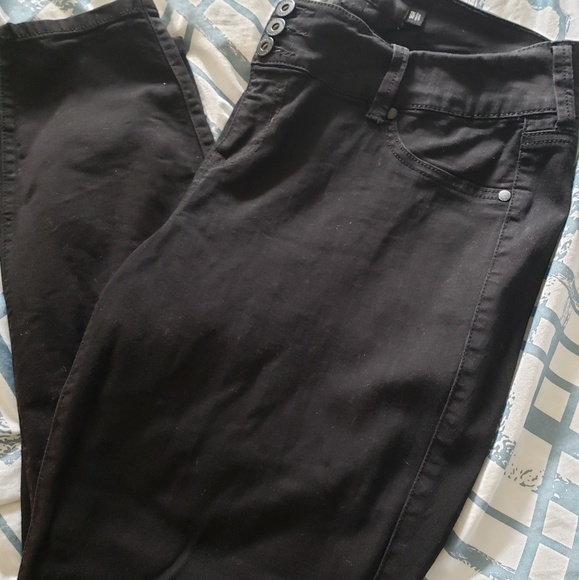 torrid Denim - Torrid Black Denim Jeggings Size 16